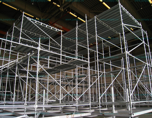 簡述腳手架配件扣件的安裝要求？